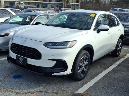 Certified 2023 Honda HR-V EX-L image 2