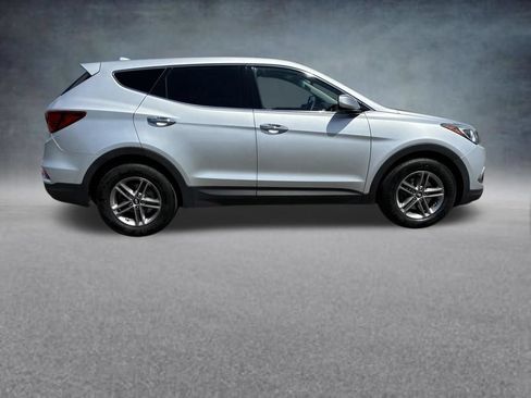 Used 2017 Hyundai Santa Fe Sport AWD/4WD image 7