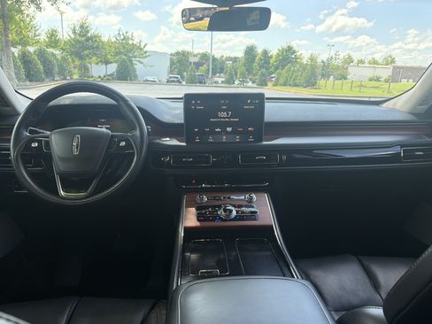 Used 2023 Lincoln Aviator Reserve w/ Equipment Group 201A AWD/4WD image 35