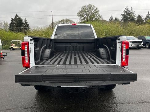 Used 2026 Ford F350 Lariat AWD/4WD image 28