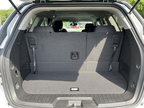 Used 2017 Chevrolet Traverse LT AWD/4WD image 15
