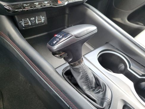 Used 2024 Dodge Durango GT image 24