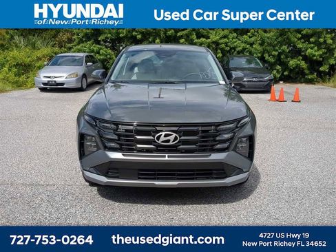 New 2026 Hyundai Tucson SE image 10