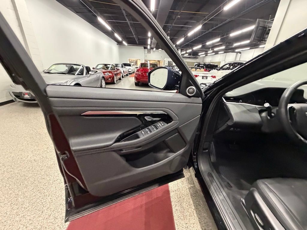 Used 2020 Land Rover Range Rover Evoque S AWD/4WD image 16