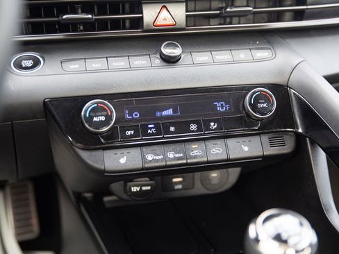 Used 2025 Hyundai Elantra N image 15