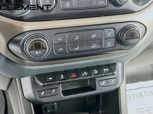 Used 2021 Chevrolet Colorado Z71 AWD/4WD image 22
