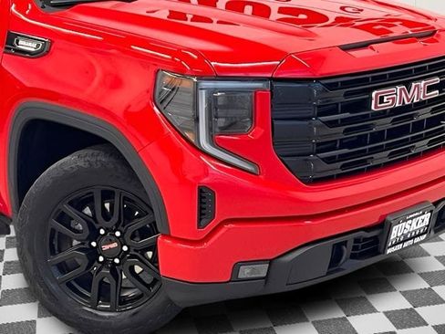Certified 2023 GMC Sierra 1500 Elevation w/ X31 Off-Road Package AWD/4WD image 28