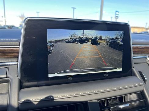 Used 2023 Chevrolet Tahoe Premier image 22