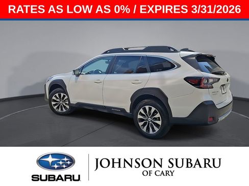Used 2025 Subaru Outback Limited image 7