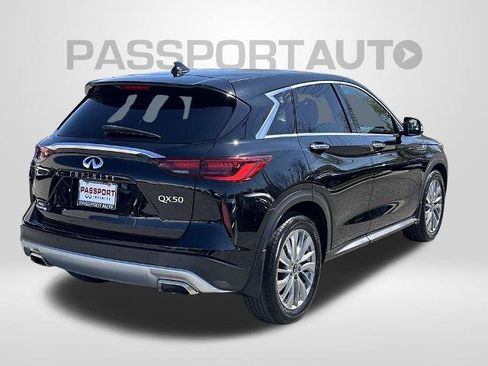 Certified 2023 INFINITI QX50 Pure AWD/4WD image 5