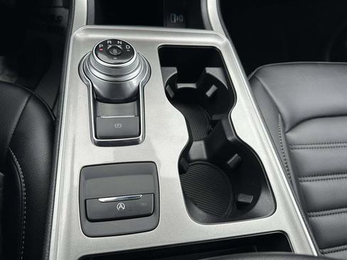 Used 2024 Ford Edge SEL w/ Convenience Package image 21