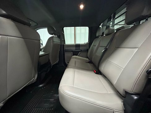 Used 2022 Ford F350 XL w/ Power Equipment Group image 11