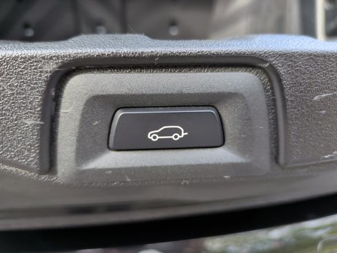 Used 2024 BMW X5 M Competition w/ Executive Package image 42