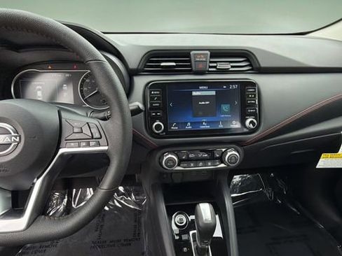 Used 2025 Nissan Versa SR w/ Trunk Package FWD image 11