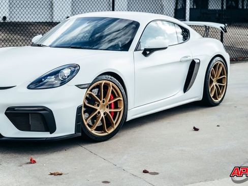 Used 2020 Porsche 718 Cayman GT4 image 44