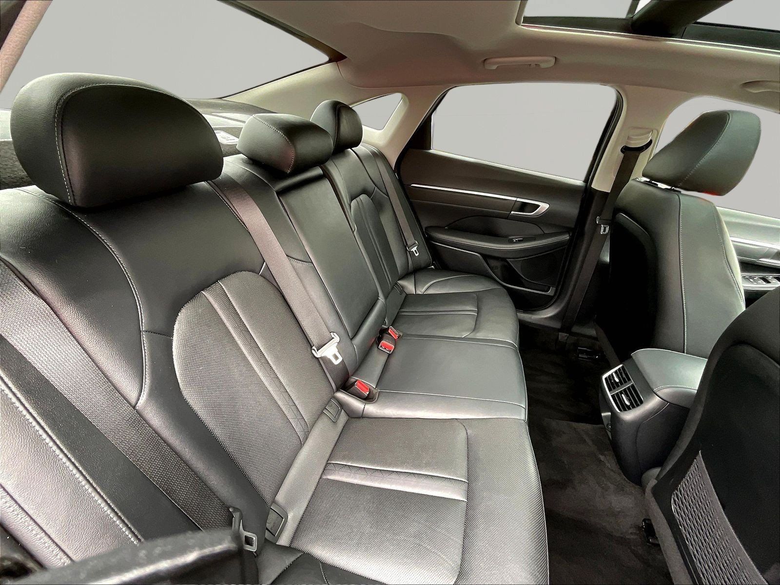 Used 2022 Hyundai Sonata Limited FWD image 24