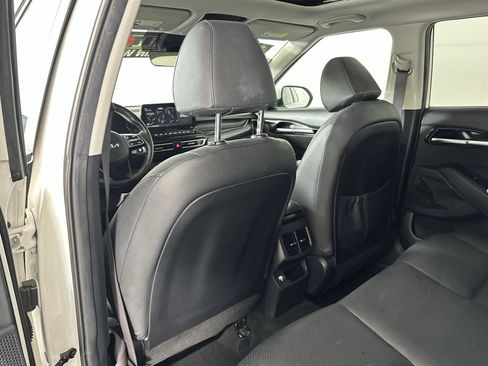 Used 2022 Kia Seltos EX AWD/4WD image 24
