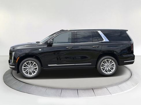New 2026 Cadillac Escalade Luxury w/ Touring Package AWD/4WD image 2