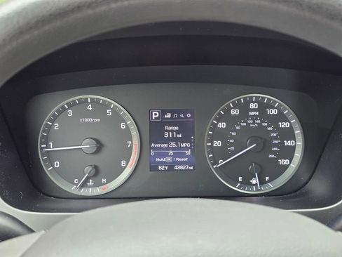 Used 2016 Hyundai Sonata SE FWD image 16