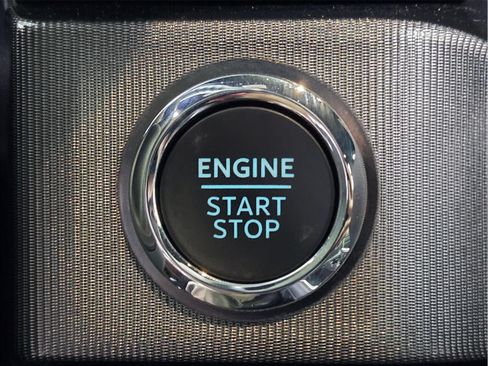 Used 2025 Ford F350 Platinum AWD/4WD image 20
