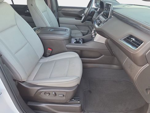 Used 2022 GMC Yukon SLT w/ SLT Premium Package RWD image 10