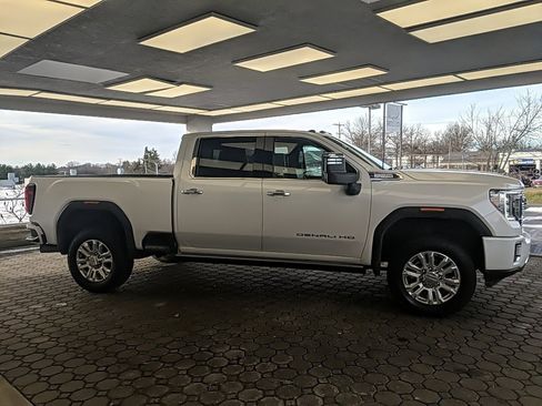 Used 2023 GMC Sierra 3500 Denali w/ Denali Ultimate Package image 4