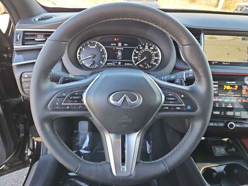 Used 2023 INFINITI QX50 Sport image 23