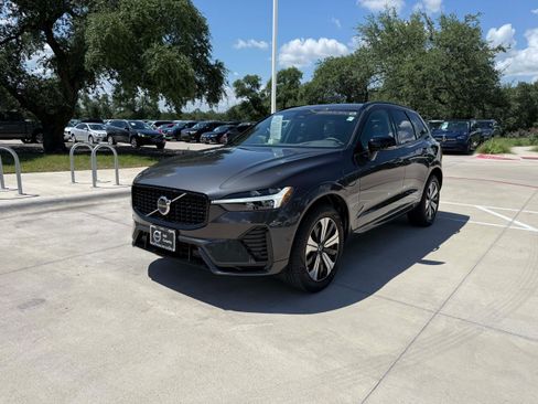 Certified 2024 Volvo XC60 T8 Plus w/ Climate Package AWD/4WD image 2