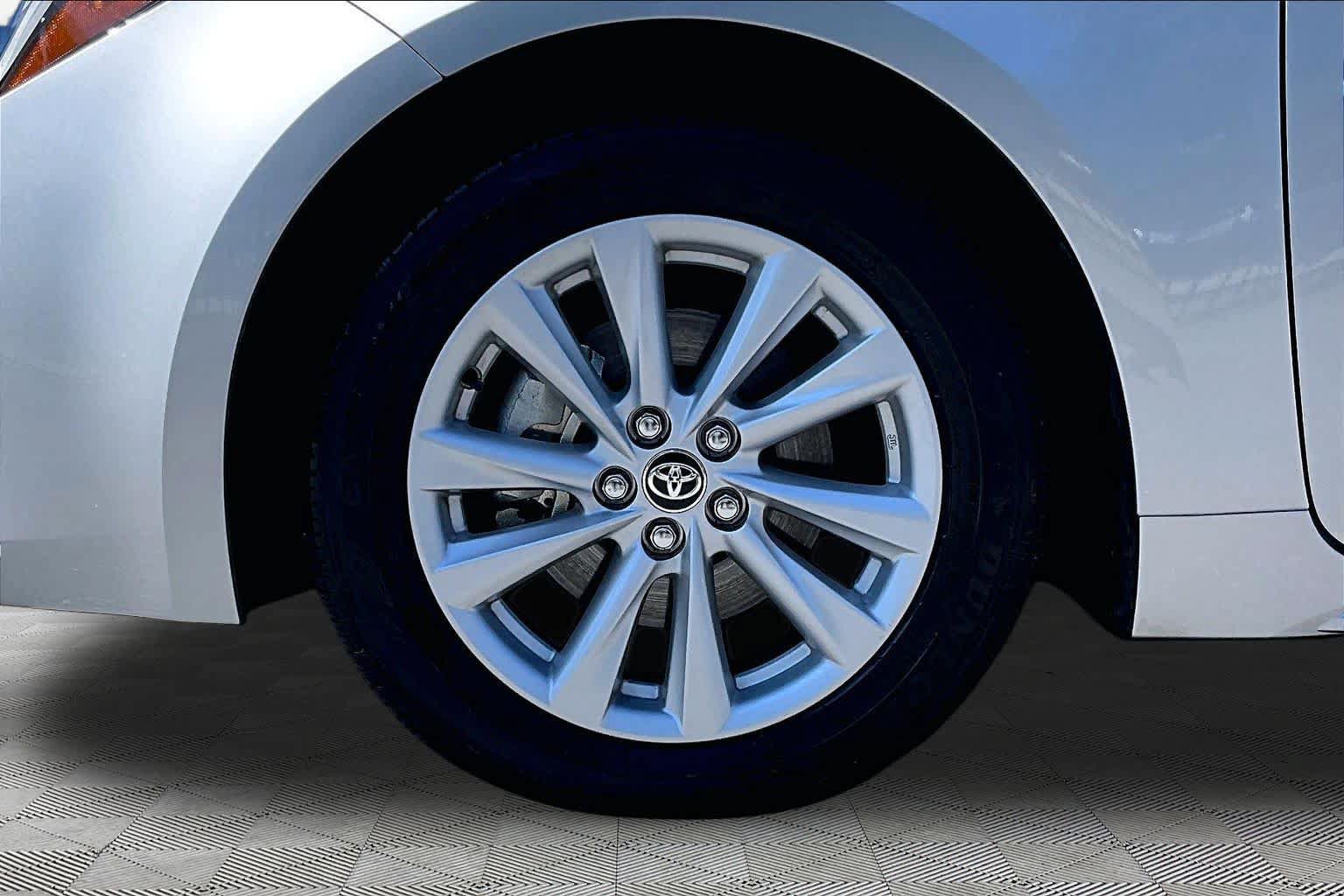 Certified 2026 Toyota Corolla SE FWD image 11