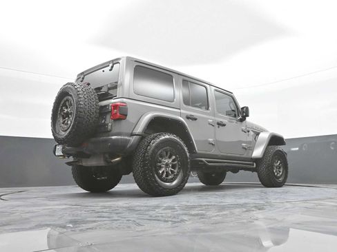 Used 2021 Jeep Wrangler Unlimited Rubicon w/ Dual Top Group AWD/4WD image 53