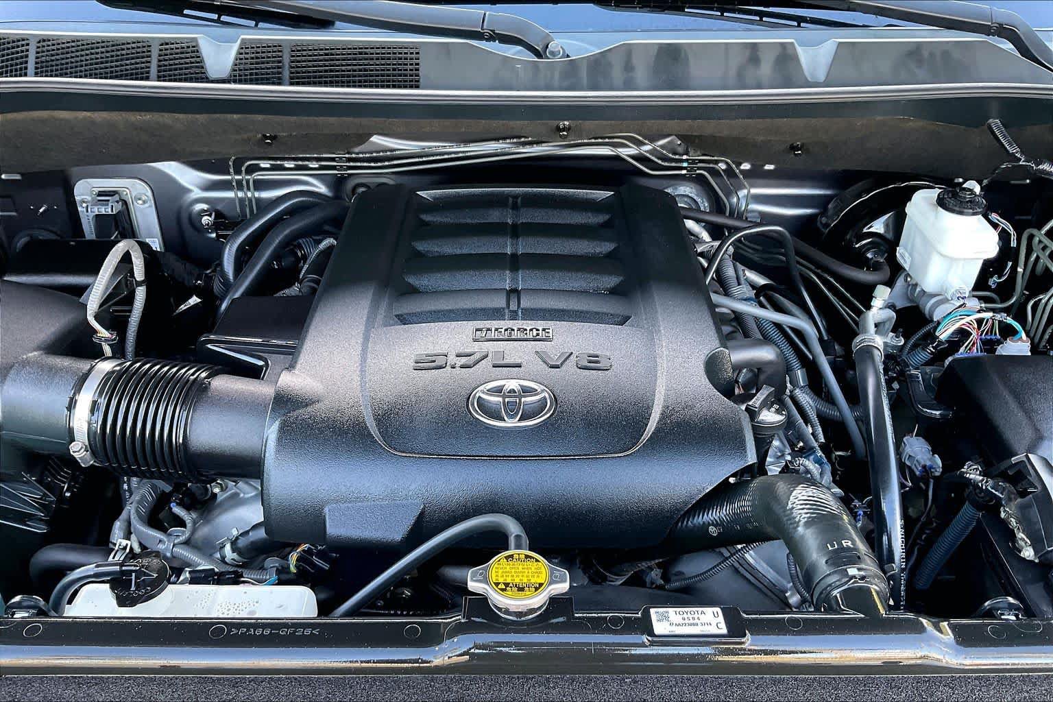 Used 2017 Toyota Tundra SR5 w/ TRD Off Road Package AWD/4WD image 30