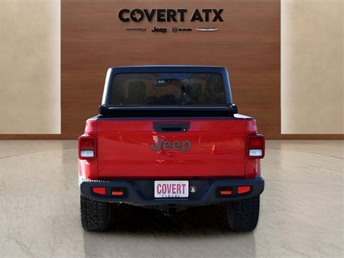 Used 2022 Jeep Gladiator Mojave w/ Trailer Tow Package image 4