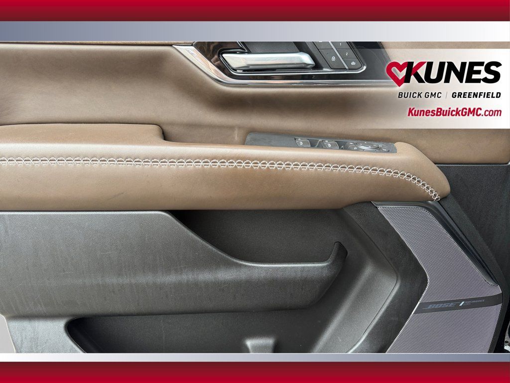 Used 2025 GMC Yukon Denali Ultimate AWD/4WD image 20