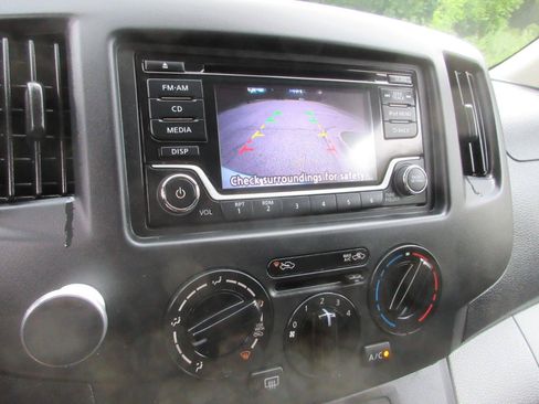 Used 2018 Nissan NV200 S w/ Cruise Control Package FWD image 38