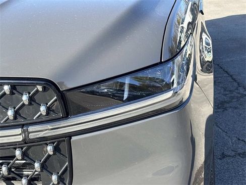 New 2026 Lincoln Navigator L Black Label image 10