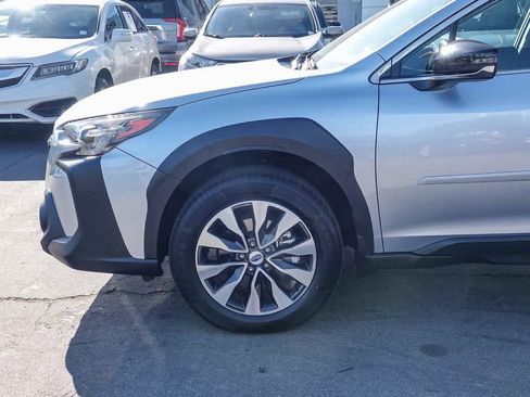 Used 2023 Subaru Outback Limited XT image 9
