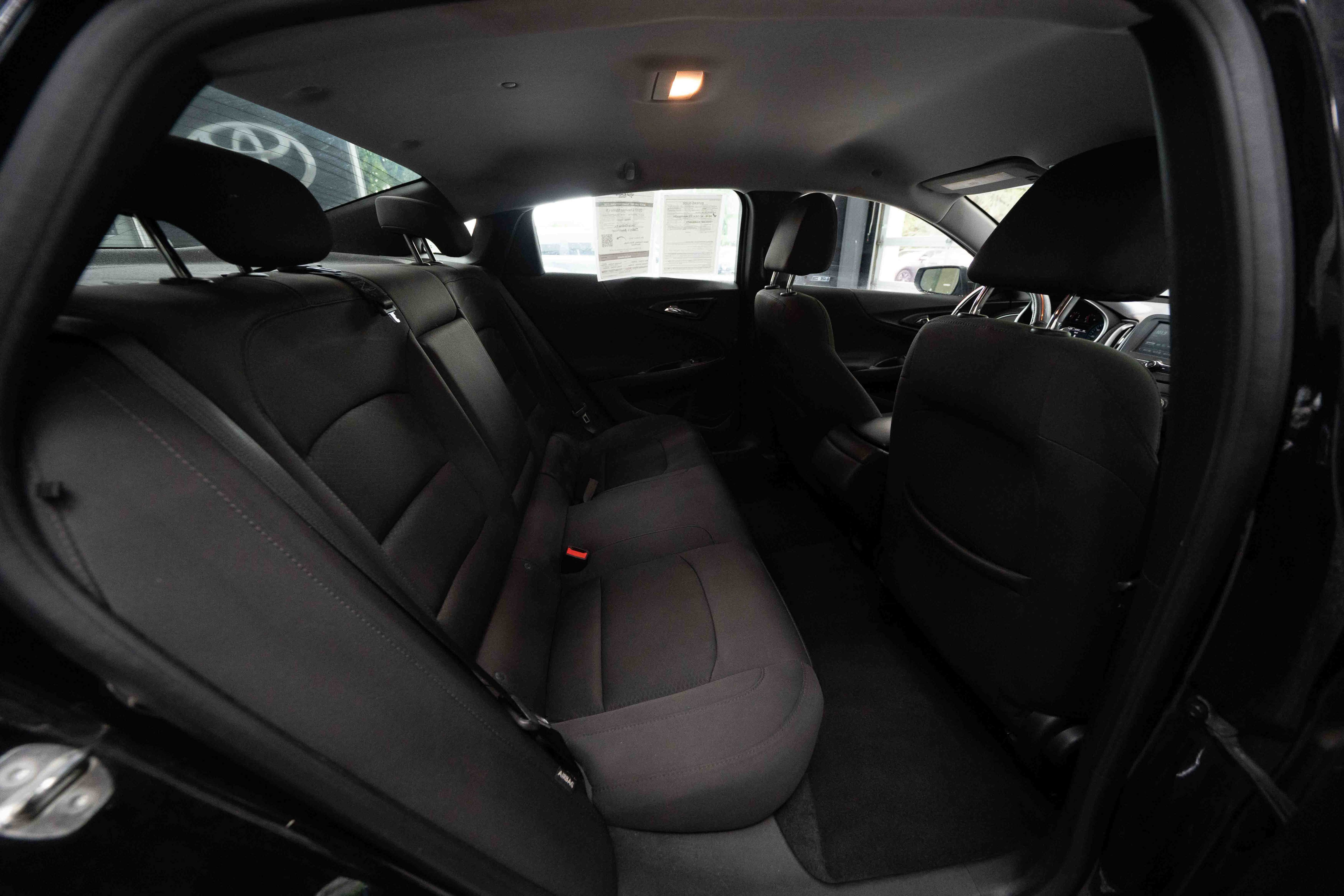 Used 2017 Chevrolet Malibu LS FWD image 24