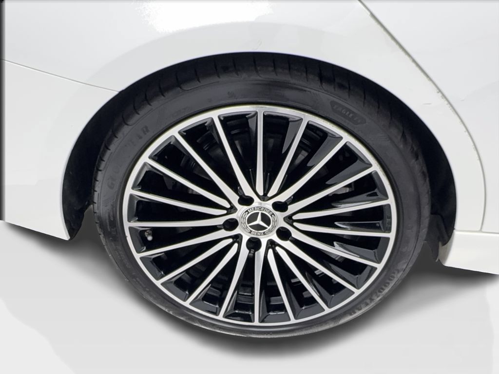 Used 2023 Mercedes-Benz C 300 Sedan image 17