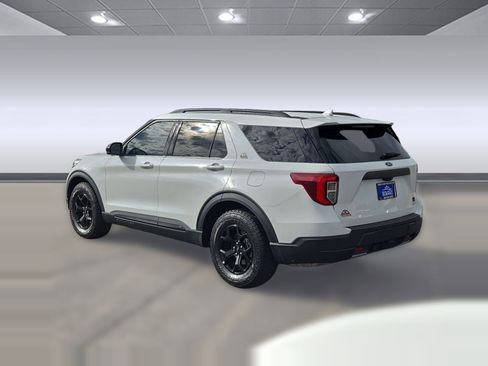 Used 2024 Ford Explorer Timberline w/ Timberline Technology Package image 3
