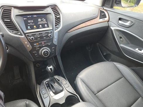 Used 2018 Hyundai Santa Fe Sport 2.0T FWD image 16