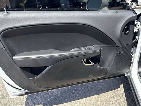Used 2019 Dodge Challenger SRT Hellcat Redeye RWD image 15