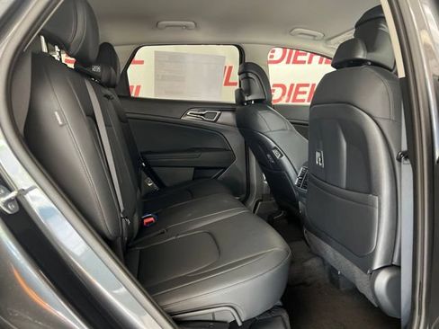 New 2026 Kia Sportage EX AWD/4WD image 11
