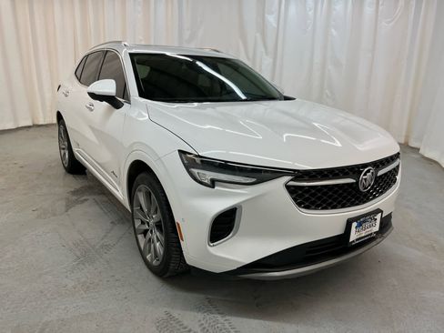 Certified 2022 Buick Envision Avenir w/ Technology Package II image 7