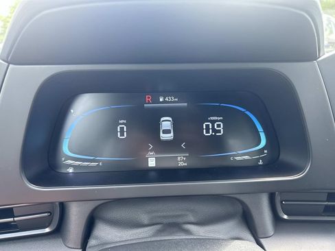 New 2026 Hyundai Elantra SEL Sport Premium FWD image 34