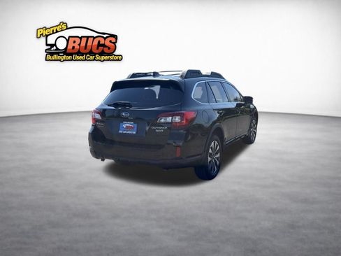 Used 2017 Subaru Outback 3.6R Limited AWD/4WD image 5