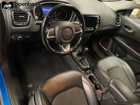 Used 2021 Jeep Compass Latitude image 9