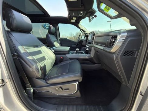 Used 2024 Ford F150 Lariat w/ FX4 Off-Road Package image 10