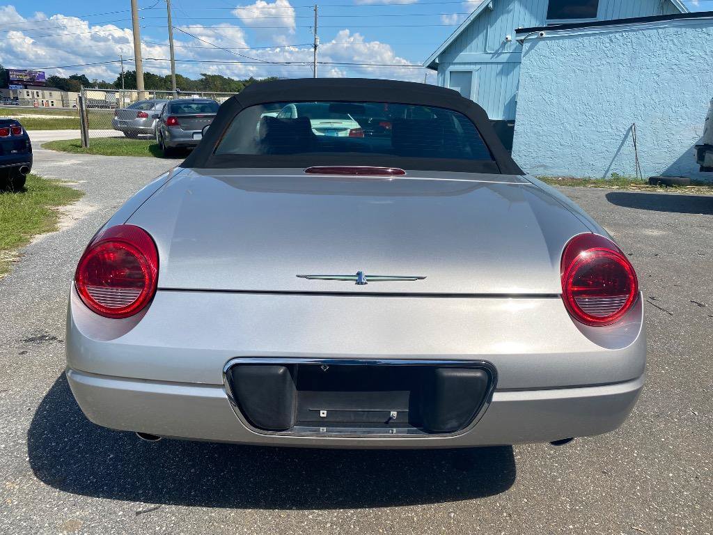 Used 2004 Ford Thunderbird RWD image 11