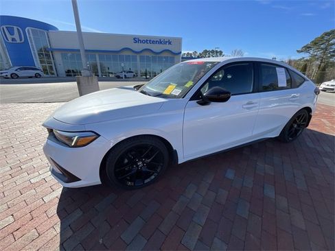 Certified 2023 Honda Civic Sport image 8