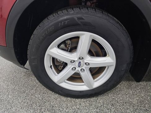 Used 2016 Ford Explorer XLT AWD/4WD image 8